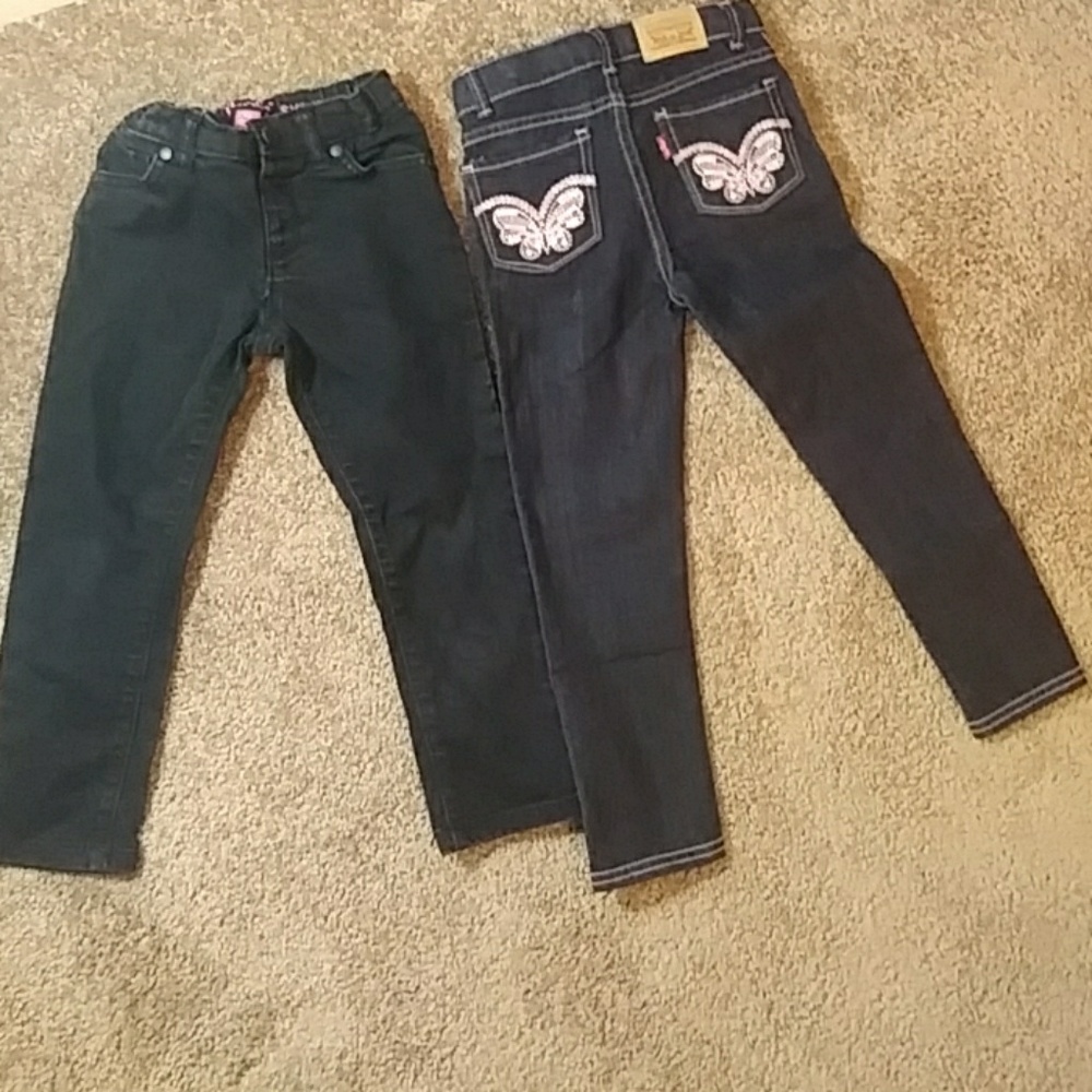 Little girl's jeans